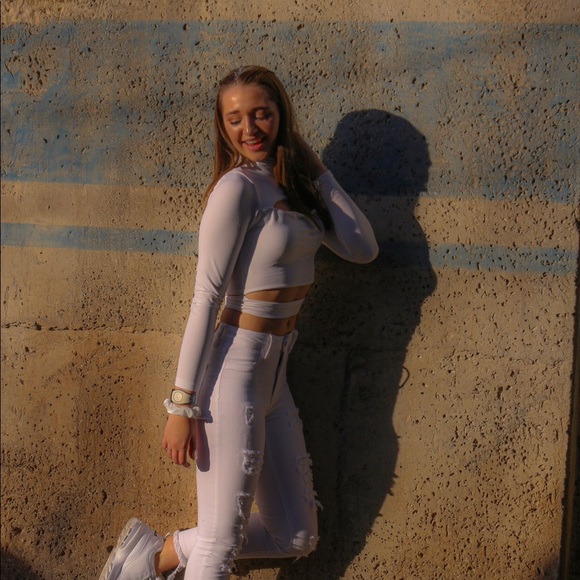 Meet your Posher, Gianna - Picture 5 of 6